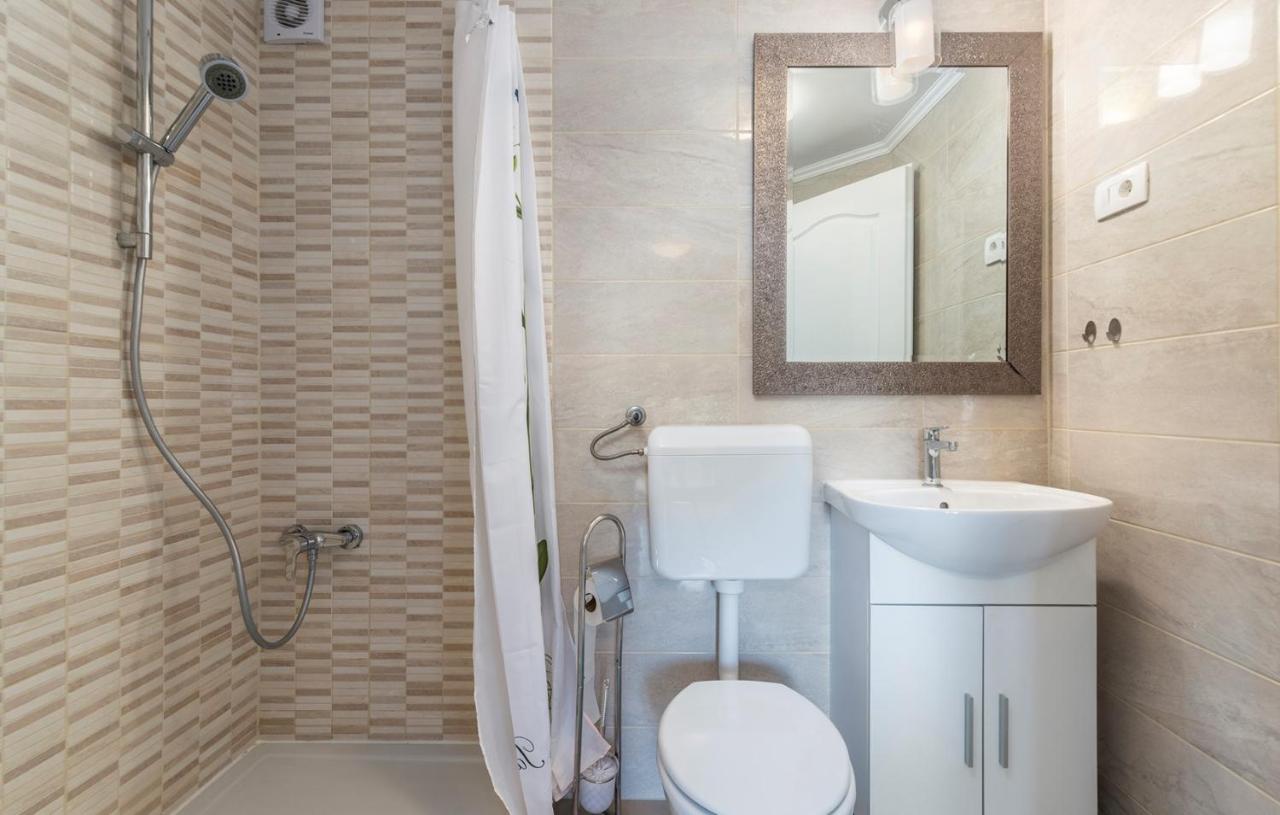 House Peresiji Hotel Стая снимка
