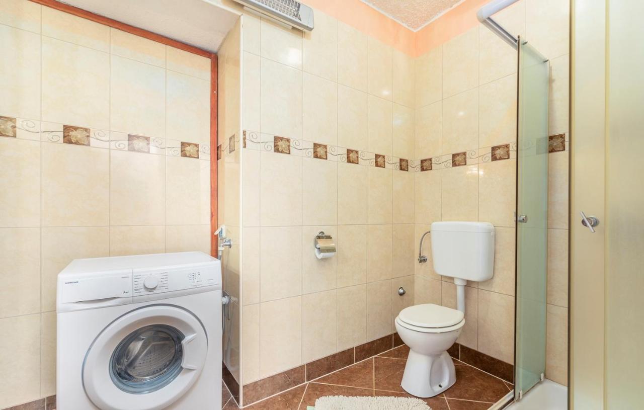 House Peresiji Hotel Стая снимка