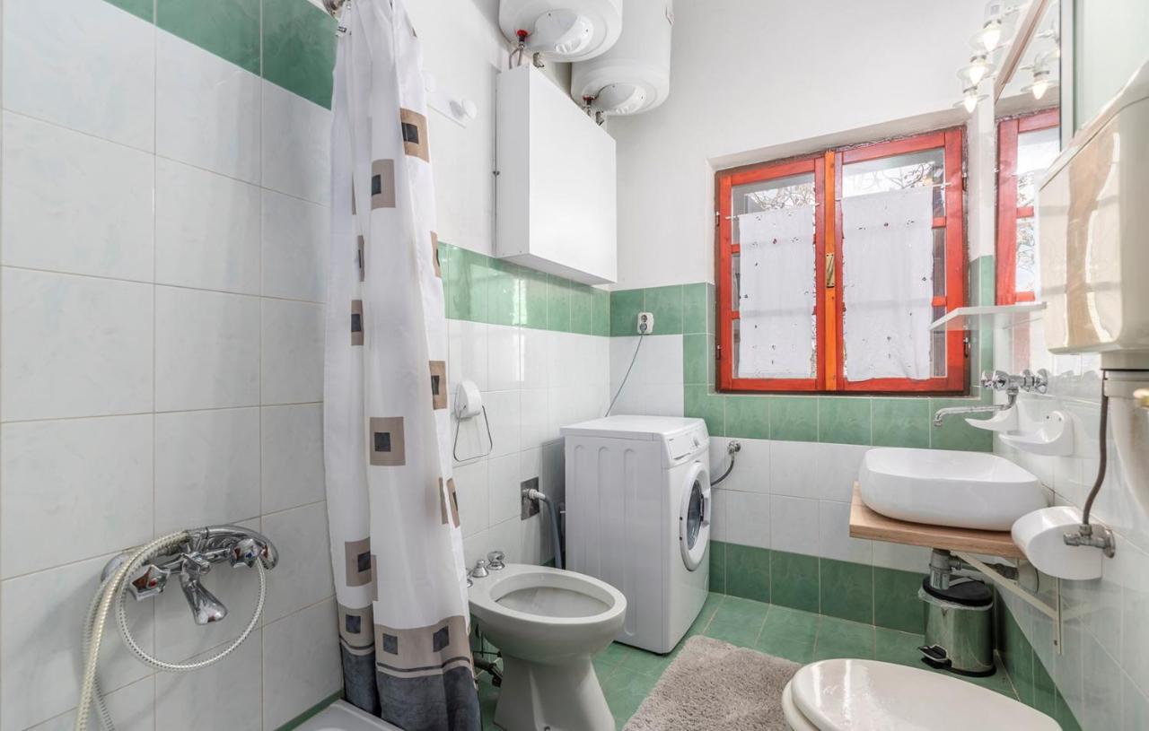 House Peresiji Hotel Стая снимка